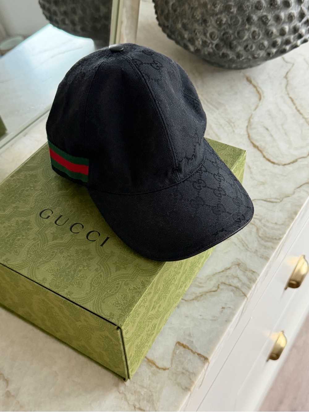 Gucci Black GG Monogram Cap with Red-Green Web Accent